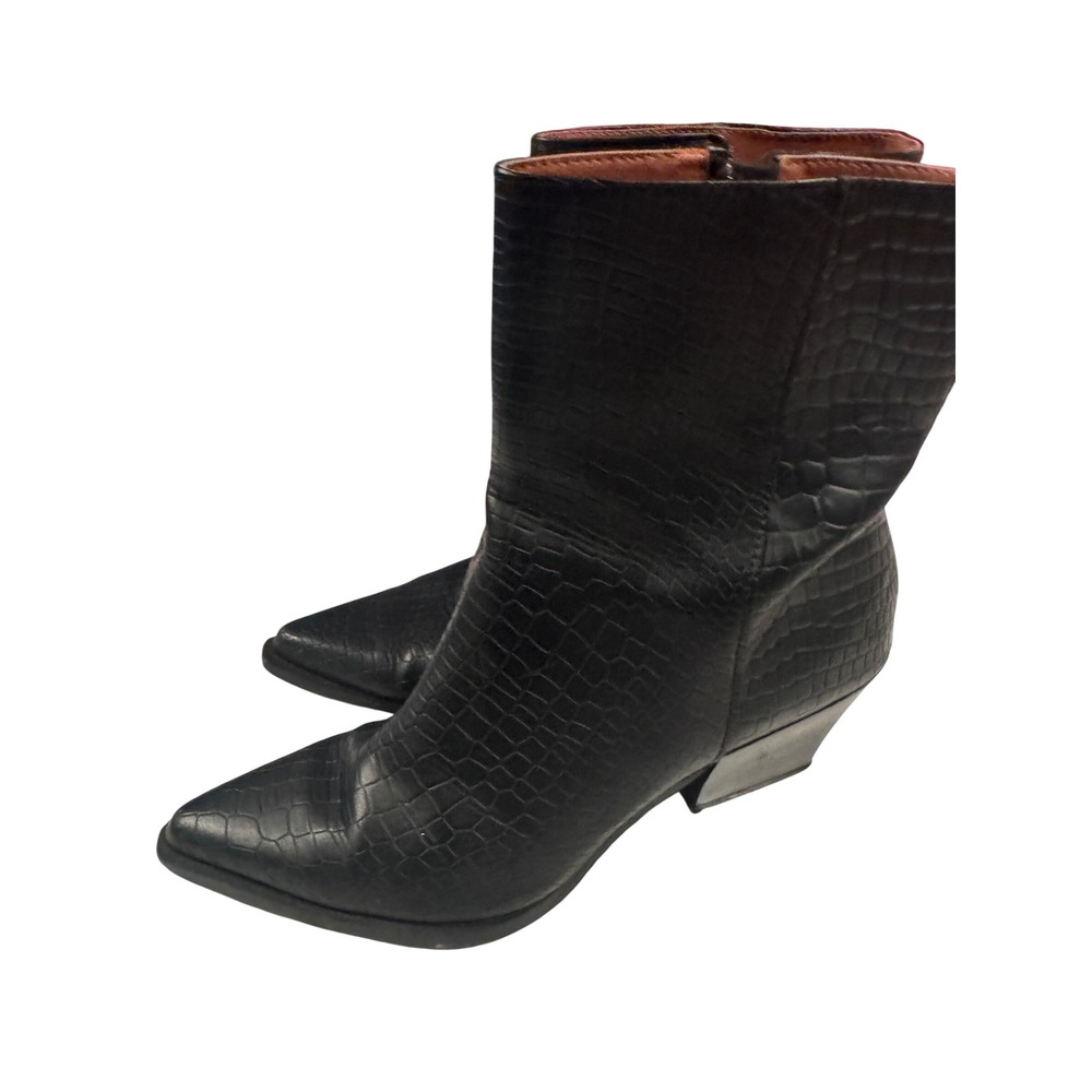 Oasis Society Black Croc Embossed Pointed Toe Ankle Western Boots Womens 9